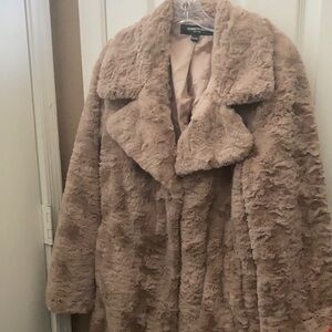 FINAL MARKDOWN Kenneth Cole faux fur coat xl